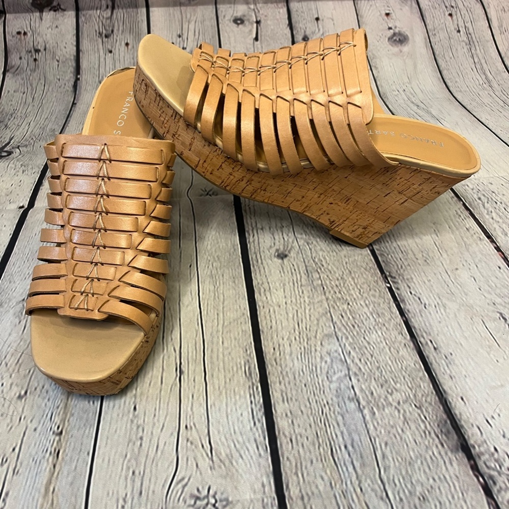 Franco sarto sandal/platform